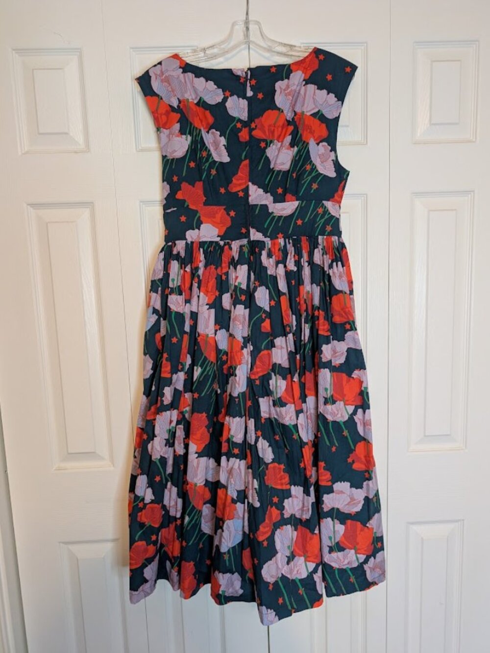 ModCloth Fit and Flare Floral Midi Dress in "Tulips" - Size Large - POCKETS! - Picture 6 of 7